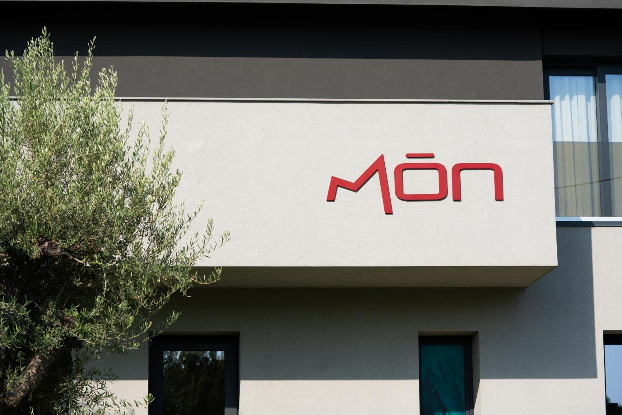 Mon Luxury Rooms Spa Nicolosi Exterior photo